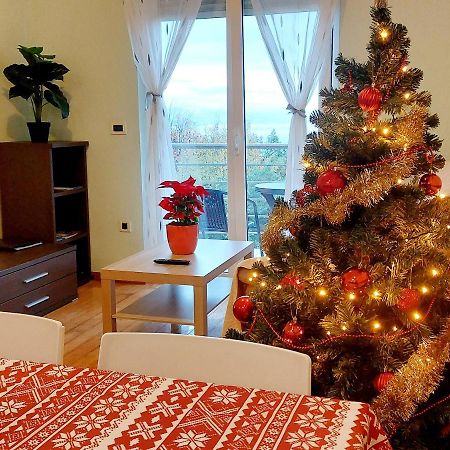 Starry Night - Smart Tv, Extra Big Bed, Big Bathtub, Private Parking, Sea View, Wifi, 2Bedrooms Volosko Exteriér fotografie