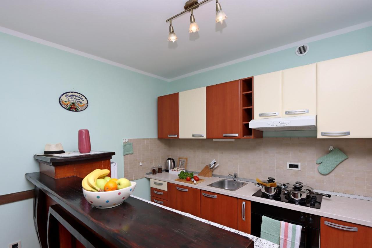 Starry Night - Smart Tv, Extra Big Bed, Big Bathtub, Private Parking, Sea View, Wifi, 2Bedrooms Volosko Exteriér fotografie